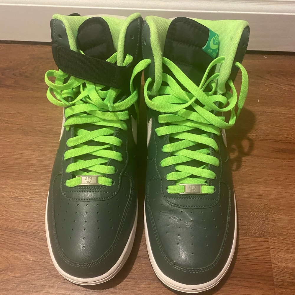 Nike Air Force 1 High “Vintage Mortar Green”